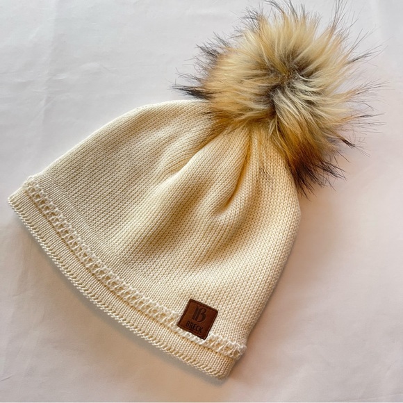 Breck/Screamer Ivory Knit Hat Beanie Cap PomPom Wool Acrylic Blend Warm, Lined - Picture 4 of 14